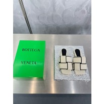 보테가베네타 남녀공용 슬리퍼 0.6cm
